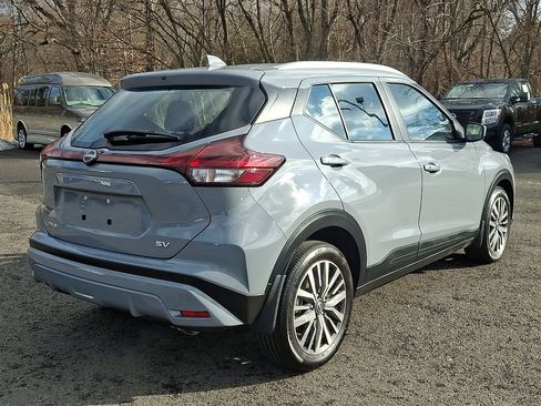 Certified 2024 Nissan Kicks SV image 6