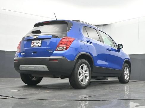 Used 2015 Chevrolet Trax LT w/ LT Plus Package AWD/4WD image 40