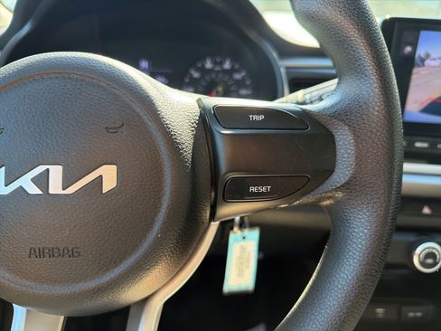 Certified 2023 Kia Rio LX FWD image 30