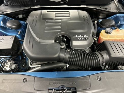 Used 2022 Dodge Charger SXT image 25