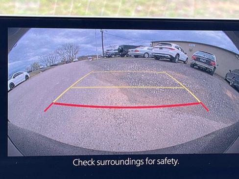 Used 2024 MAZDA MAZDA3 s image 31