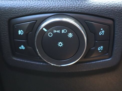 Used 2022 Ford F250 Lariat w/ Lariat Ultimate Package AWD/4WD image 29