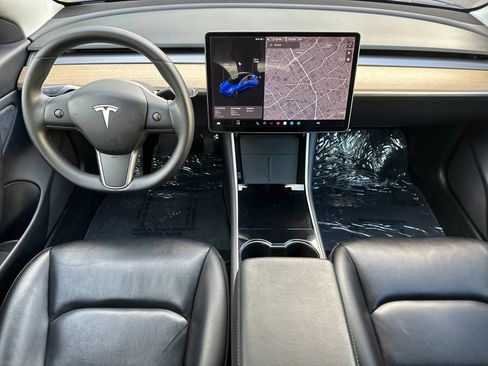 Used 2020 Tesla Model 3 Long Range image 13