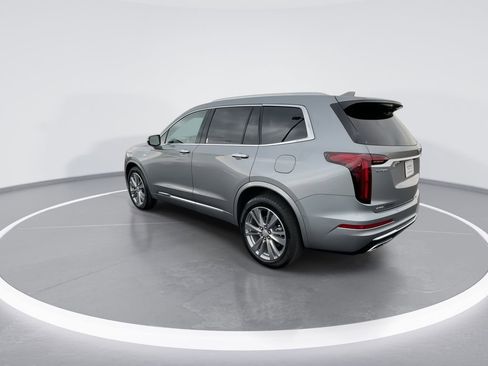 Used 2024 Cadillac XT6 Premium Luxury w/ Technology Package AWD/4WD image 6