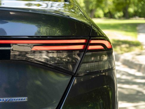 Used 2023 Honda Accord EX-L image 13