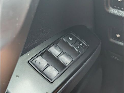 Used 2023 Lexus GX 460 Premium w/ Premium Package AWD/4WD image 11