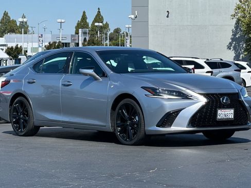 Certified 2023 Lexus ES 350 F Sport w/ Accessory Package (Z1) FWD image 5
