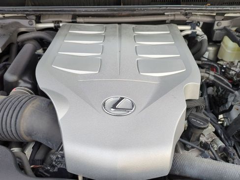 Used 2020 Lexus GX 460 Premium w/ Premium Package image 17