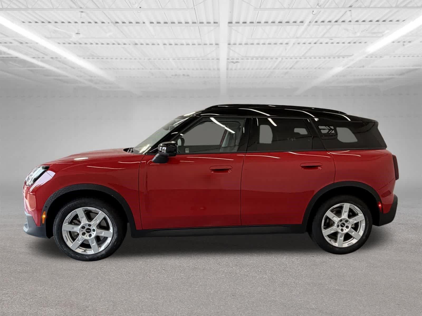 Used 2025 MINI Cooper Countryman S w/ Comfort Package Max AWD/4WD image 2
