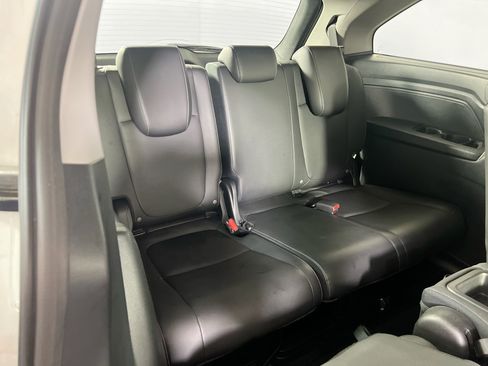 Used 2023 Honda Odyssey EX-L image 27