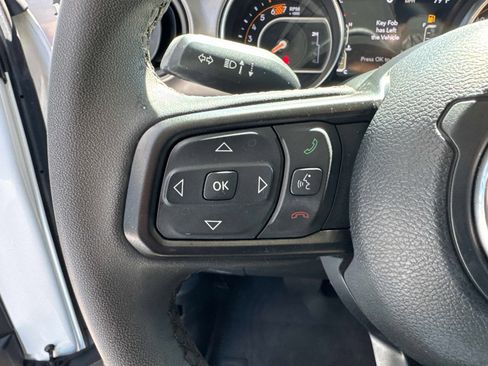 Used 2023 Jeep Wrangler Sport AWD/4WD image 26