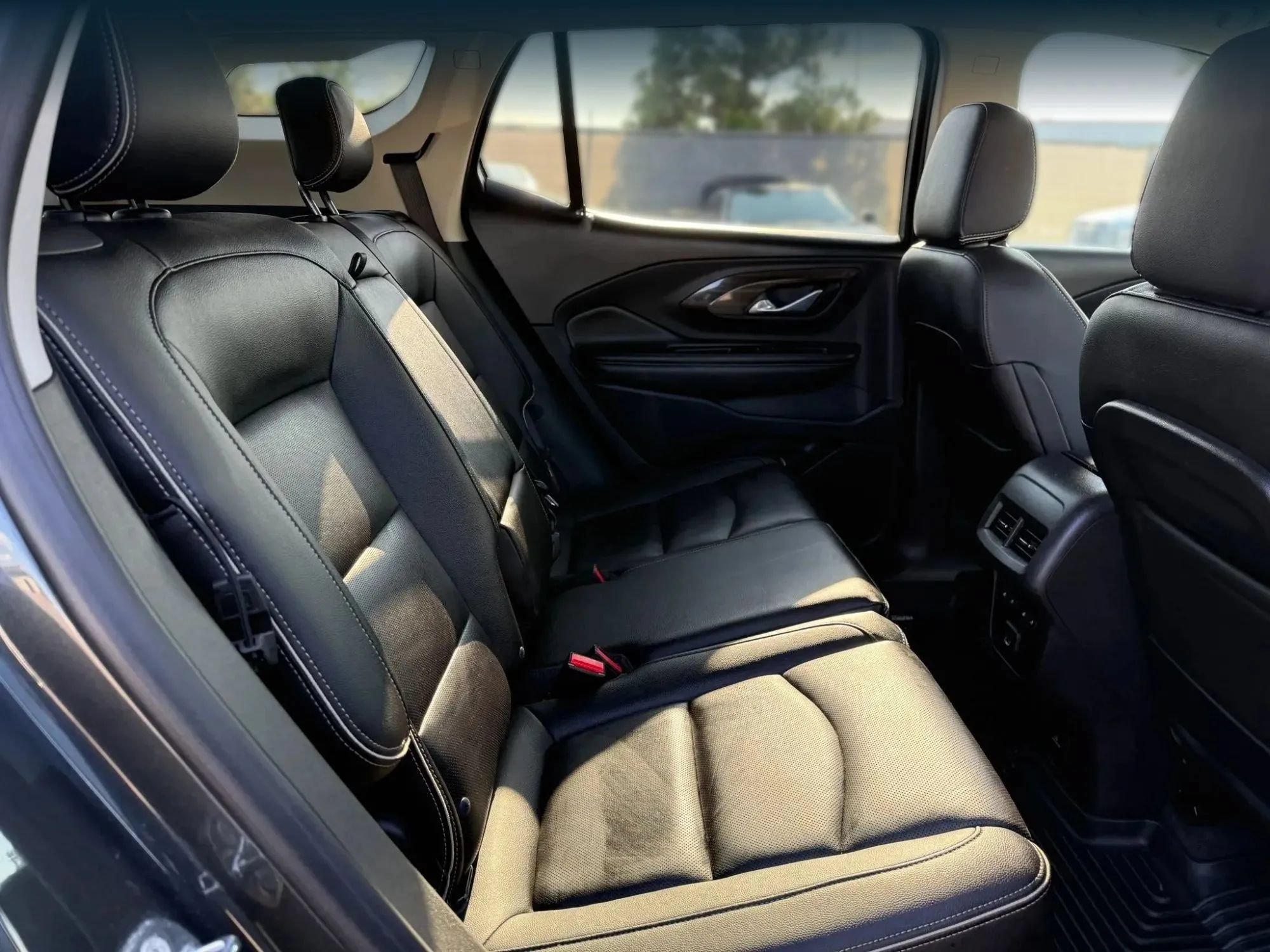 Used 2019 GMC Terrain Denali w/ Advanced Safety Package AWD/4WD image 20