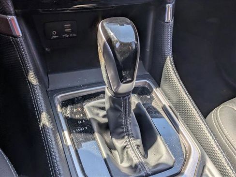 Used 2021 Subaru Forester Touring image 8