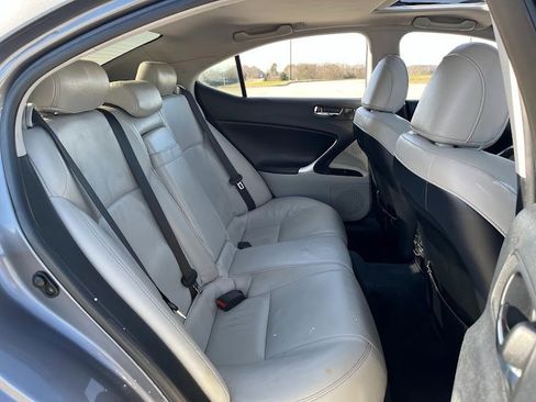 Used 2013 Lexus IS 250 image 38