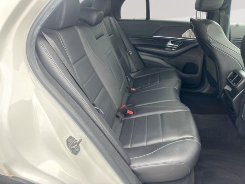 Used 2020 Mercedes-Benz GLE 350 4MATIC w/ Premium Package image 27