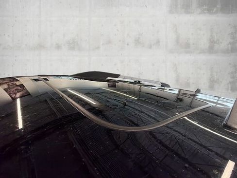 Used 2020 GMC Acadia SLT w/ Trailering Package image 23