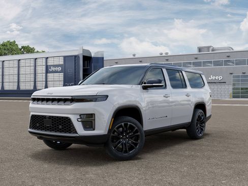 New 2026 Jeep Grand Wagoneer L Summit w/ Premium Group III image 1