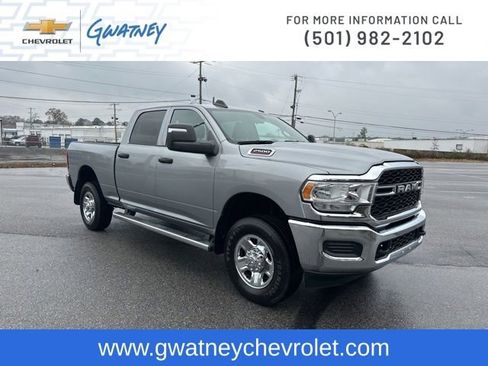 Used 2024 RAM 2500 Tradesman w/ Chrome Appearance Group image 3