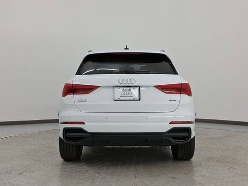 New 2025 Audi Q3 2.0T Premium image 10