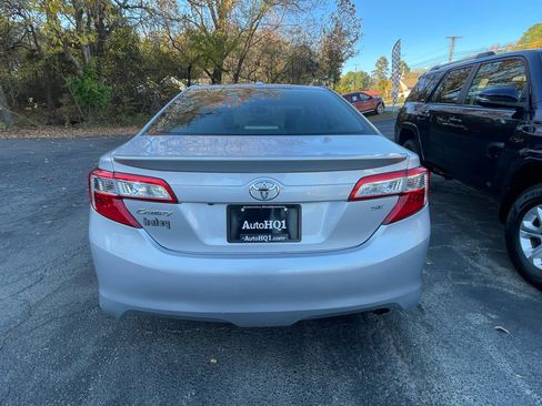 Used 2014 Toyota Camry SE image 7