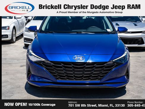 Used 2022 Hyundai Elantra SEL image 2