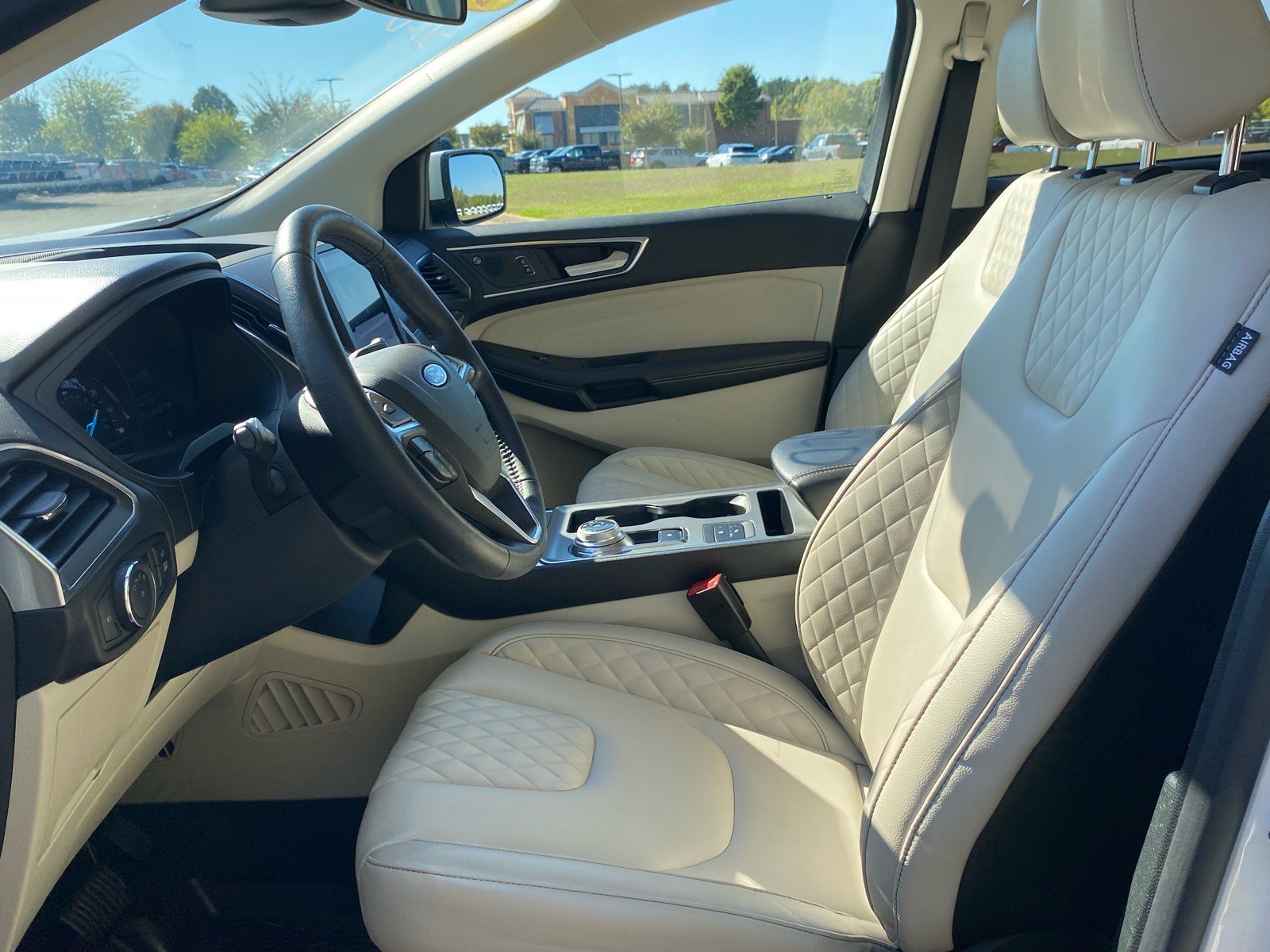 Certified 2024 Ford Edge Titanium AWD/4WD image 10