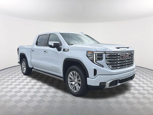 New 2026 GMC Sierra 1500 Denali w/ Technology Package AWD/4WD image 8