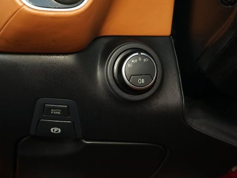 Used 2016 Ferrari California T image 24