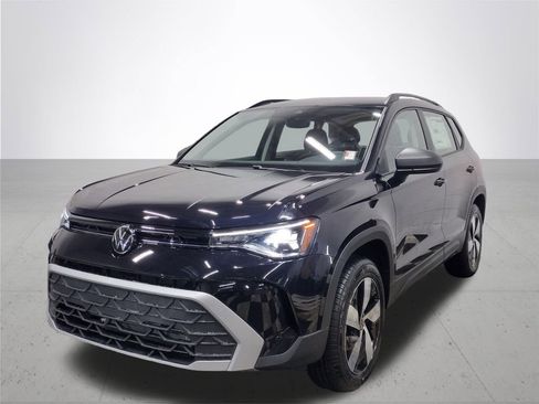 New 2026 Volkswagen Taos S AWD/4WD image 2
