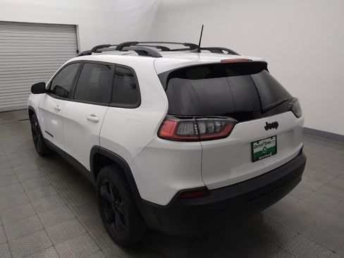 Used 2020 Jeep Cherokee Latitude Plus FWD image 5