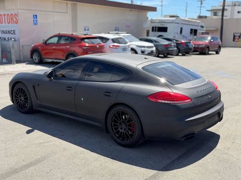Used 2014 Porsche Panamera image 11
