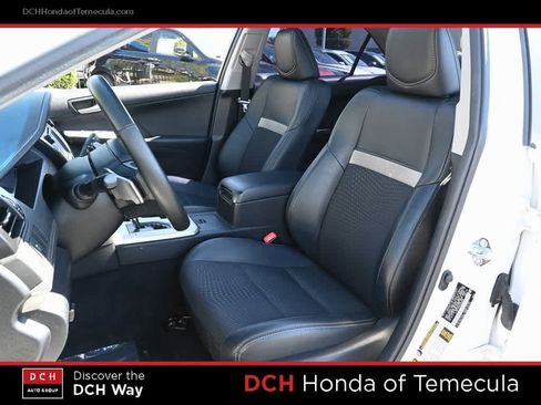 Used 2012 Toyota Camry SE image 17