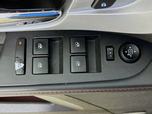 Used 2013 Chevrolet Equinox LT w/ Driver Convenience Package AWD/4WD image 19