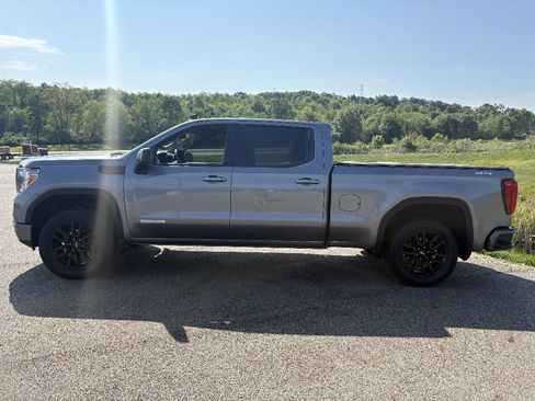 Used 2021 GMC Sierra 1500 Elevation AWD/4WD image 2