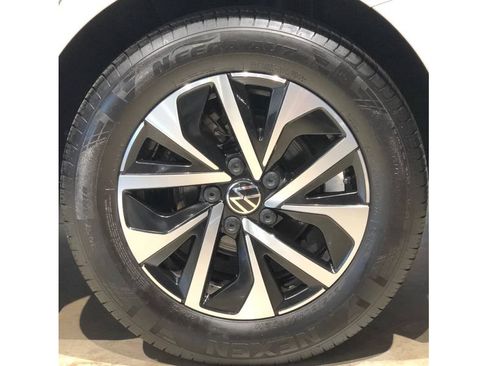 Used 2025 Volkswagen Jetta S image 11