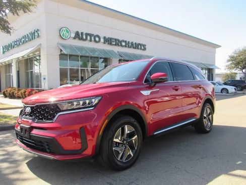 Used 2021 Kia Sorento S FWD image 1