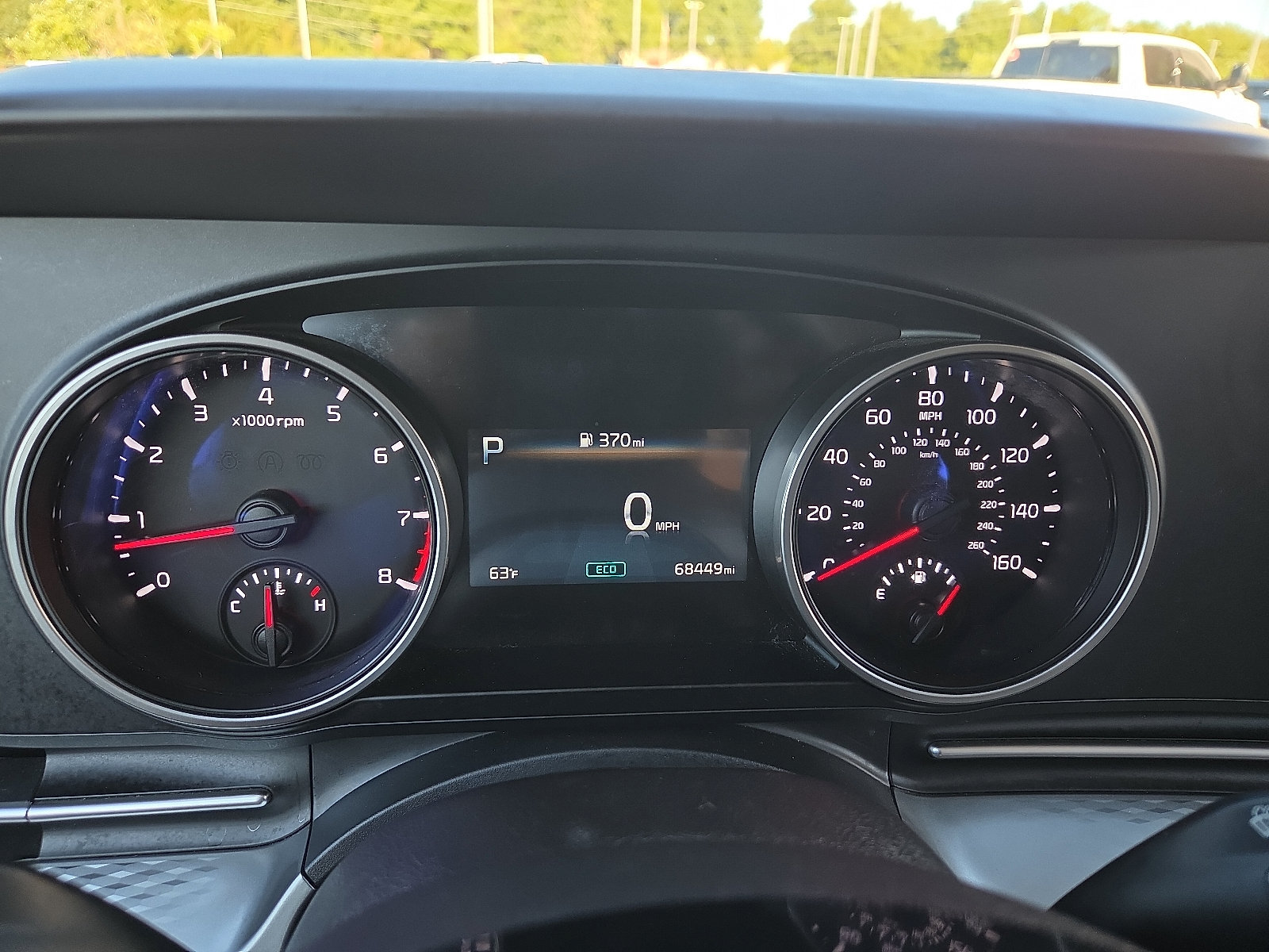 Used 2023 Kia Carnival LX FWD image 23