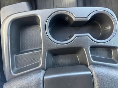 Used 2023 GMC Sierra 1500 SLT image 15