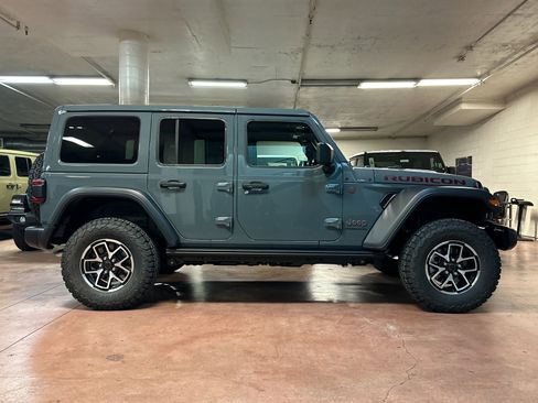 New 2025 Jeep Wrangler Unlimited Rubicon w/ Technology Group image 6