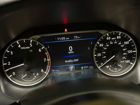 New 2025 Nissan Altima 2.5 SR image 13