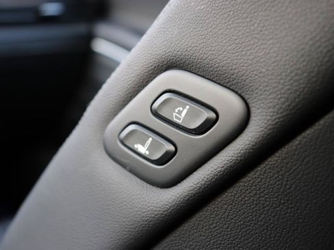 Used 2025 Genesis GV80 2.5T Standard AWD/4WD image 22