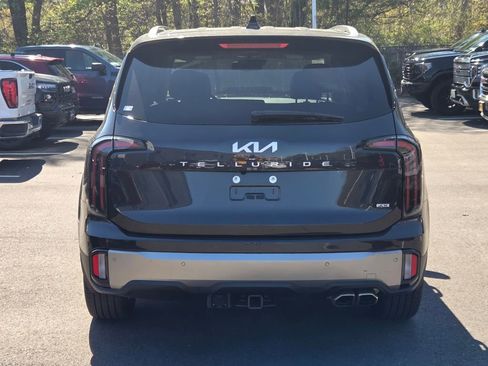 Used 2025 Kia Telluride EX w/ EX Captain's Chair Package AWD/4WD image 5