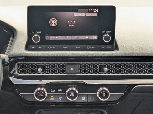 Used 2023 Honda Civic Sport image 16
