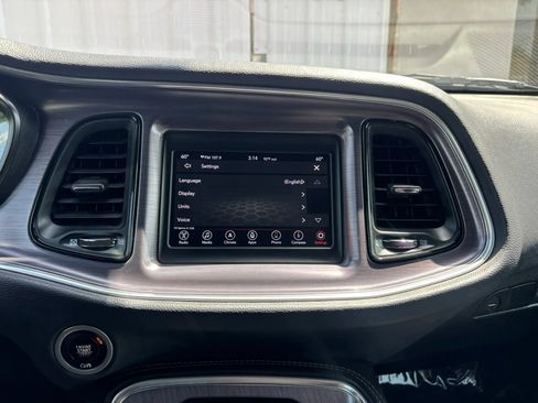 Used 2018 Dodge Challenger SXT w/ Blacktop Package RWD image 34