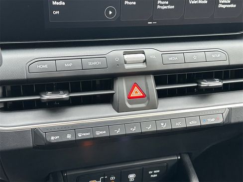 New 2025 Kia K4 LXS image 23
