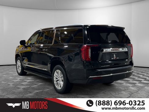 Used 2023 GMC Yukon XL SLT image 8