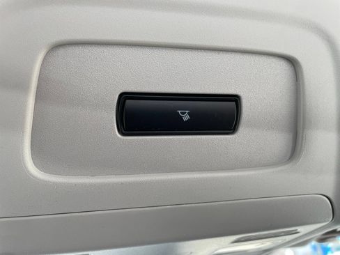 New 2026 Ford Transit 250 Low Roof RWD image 19