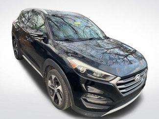 Used 2017 Hyundai Tucson Sport video 1