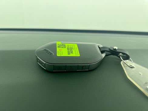 New 2025 Kia K4 EX image 34