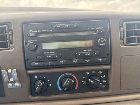 Used 2004 Ford F250 4x4 Crew Cab Super Duty image 14